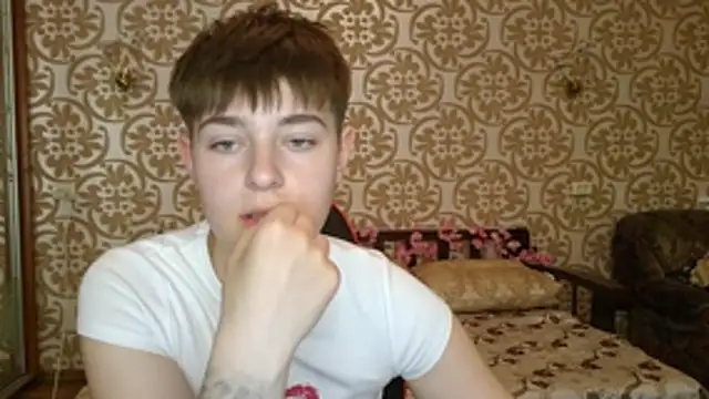 Snapshot of EmyHills chatting on July 2026 06:16:02 PM EmyHills online show from July 2026 06:16:02 PM