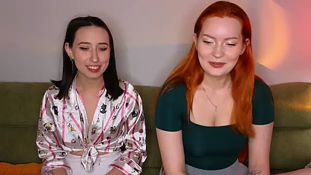 katecumstrue online show from June 2026 12:52:01 PM
