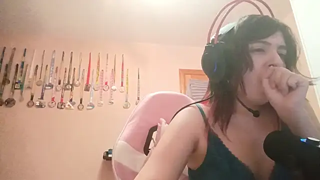bunnyhoneylovehands online show from July 2026 10:42:02 PM