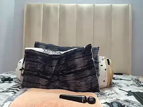 QueenZara 202 online show from July 2026 11:26:01 PM