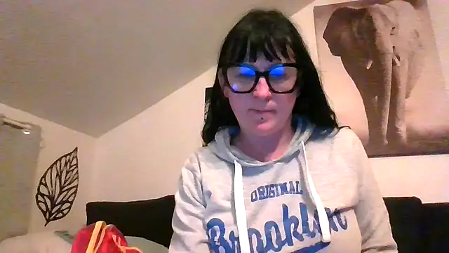 sexujuly88 online show from April 2026 09:45:02 PM