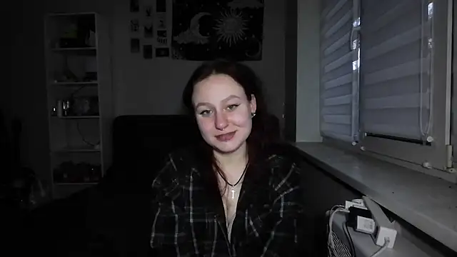 LoiseLovetto online show from June 2026 06:23:02 PM