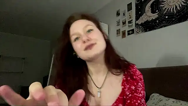 LoiseLovetto online show from June 2026 05:24:02 PM