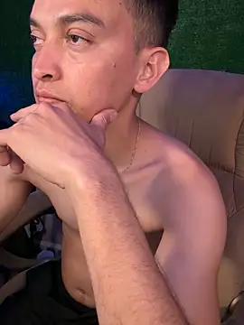 josue10019 online show from June 2026 01:29:01 AM
