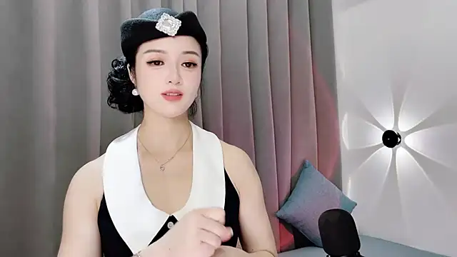 Momo-Wow online show from June 2026 09:14:01 AM