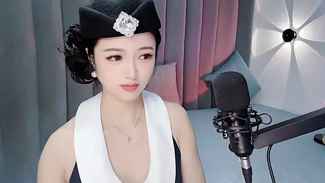 Momo-Wow online show from July 2026 06:47:02 AM