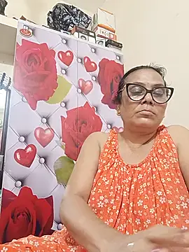 Snapshot of chatterjeesayani567 chatting on June 2026 05:44:01 PM chatterjeesayani567 online show from June 2026 05:44:01 PM