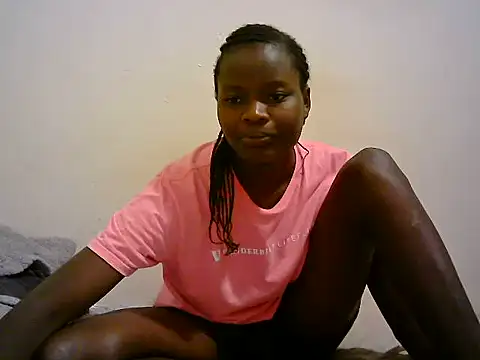 Snapshot of BerryJulie chatting on July 2026 04:31:01 PM BerryJulie online show from July 2026 04:31:01 PM
