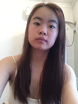 YiYi5520 online show from June 2026 07:22:01 AM