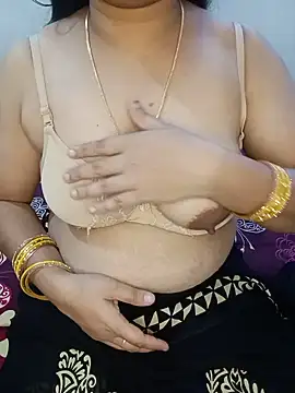 Snapshot of Anushka_tamil_kannada chatting on August 2026 06:21:01 PM Anushka tamil kannada online show from August 2026 06:21:01 PM