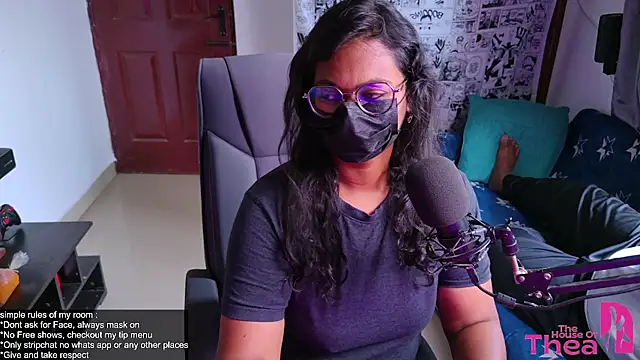 Snapshot of thea_rachel chatting on July 2026 06:48:02 AM thea rachel online show from July 2026 06:48:02 AM