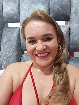 Sara hilton02 online show from June 2026 01:15:01 PM