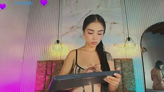 Snapshot of KENNIA_SWEETIEE chatting on July 2026 10:08:01 AM KENNIA SWEETIEE online show from July 2026 10:08:01 AM