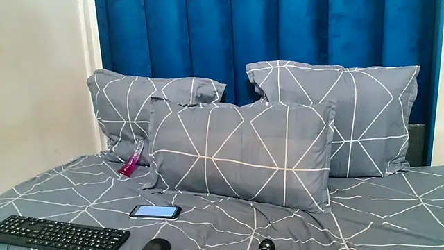 Snapshot of Goldenbutchy23 chatting on June 2026 06:10:02 AM Goldenbutchy23 online show from June 2026 06:10:02 AM