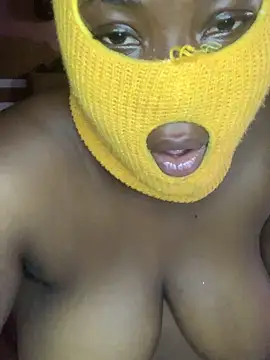 Snapshot of BBW_LESBIAN_FREAK chatting on June 2026 10:15:01 AM BBW LESBIAN FREAK online show from June 2026 10:15:01 AM
