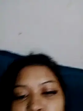 Snapshot of Silmara21 chatting on June 2026 04:43:01 PM Silmara21 online show from June 2026 04:43:01 PM