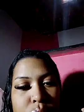 Snapshot of Silmara21 chatting on July 2026 05:48:02 PM Silmara21 online show from July 2026 05:48:02 PM
