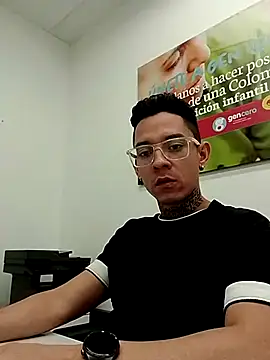 Brandonsexxxx online show from June 2026 07:02:02 PM