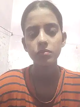Snapshot of Saloni-Tyagi chatting on July 2026 05:53:02 PM Saloni-Tyagi online show from July 2026 05:53:02 PM