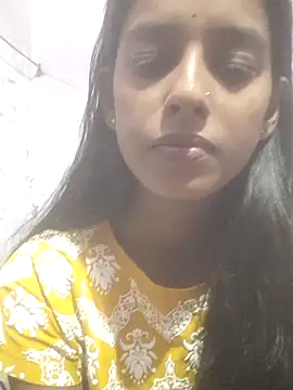 Snapshot of Saloni-Tyagi chatting on August 2026 12:51:02 PM Saloni-Tyagi online show from August 2026 12:51:02 PM