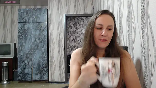 Yevgeshka-Milashka online show from November 2025 05:09:02 AM