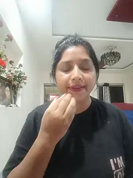 Snapshot of Baby_g77 chatting on August 2026 05:48:02 PM Baby g77 online show from August 2026 05:48:02 PM