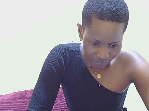 Snapshot of lunah_sexxy chatting on July 2026 11:30:01 PM lunah sexxy online show from July 2026 11:30:01 PM