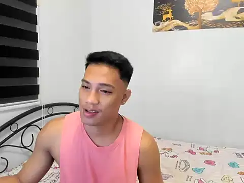 urfucker vinz online show from June 2026 12:36:02 PM