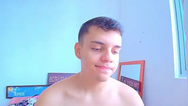 Snapshot of james_carter1 chatting on June 2026 03:01:02 PM james carter1 online show from June 2026 03:01:02 PM
