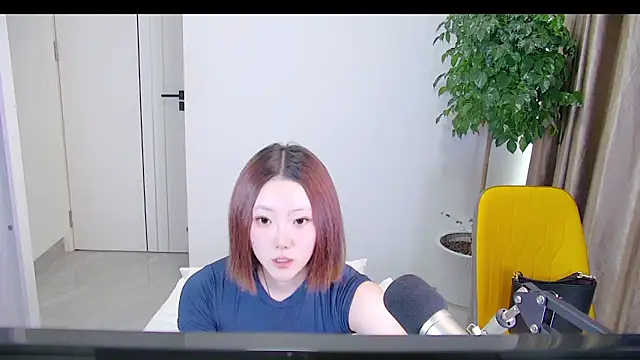 Yangyang5551 online show from June 2026 03:42:01 AM
