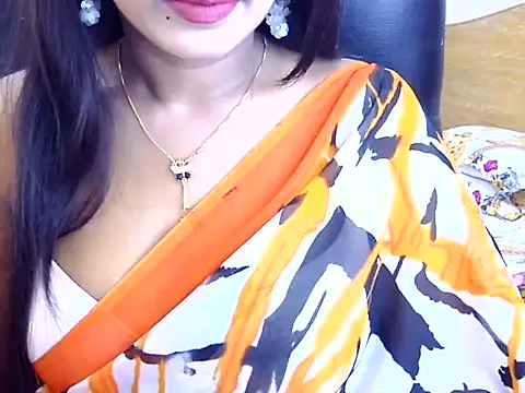 Noor Zarin27 online show from July 2026 07:16:01 PM