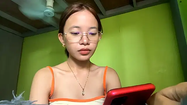 Snapshot of CharisseQuall chatting on June 2026 02:53:01 AM CharisseQuall online show from June 2026 02:53:01 AM