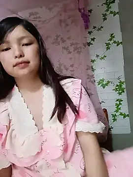 Snapshot of Linna-bae chatting on July 2026 01:06:02 PM Linna-bae online show from July 2026 01:06:02 PM
