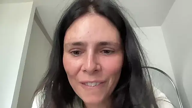 JadeLucy online show from June 2026 08:20:01 AM