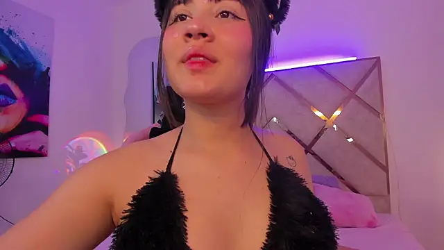 katt lover online show from June 2026 03:55:01 AM