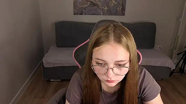 IdaRowe online show from June 2026 02:53:01 AM