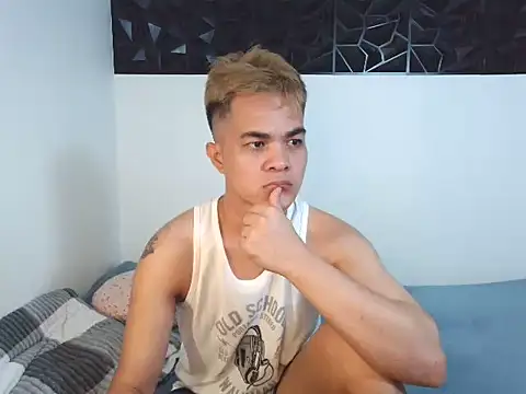 yourmikexxx online show from June 2026 05:11:02 PM