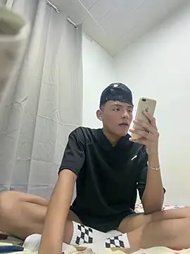 Snapshot of Boydilan chatting on June 2026 03:10:02 AM Boydilan online show from June 2026 03:10:02 AM
