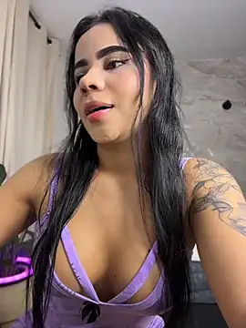 Snapshot of kate_aly chatting on June 2026 01:23:02 AM kate aly online show from June 2026 01:23:02 AM