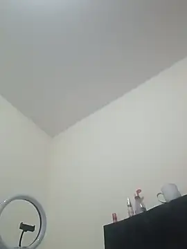 Snapshot of MiaSaen chatting on July 2026 02:25:02 AM MiaSaen online show from July 2026 02:25:02 AM