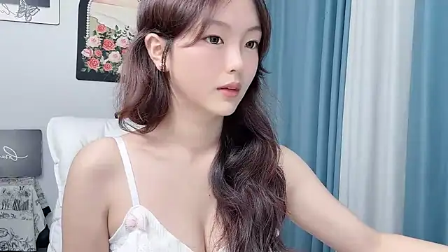 Snapshot of wenwen8888 chatting on June 2026 04:01:01 AM wenwen8888 online show from June 2026 04:01:01 AM