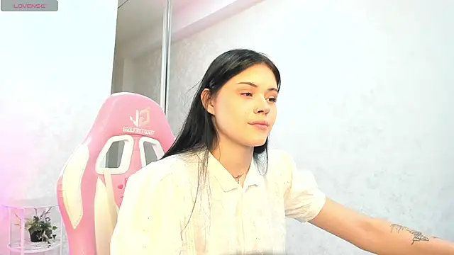 Snapshot of Baby_Sunsh1ne_ chatting on July 2026 07:47:01 AM Baby Sunsh1ne online show from July 2026 07:47:01 AM