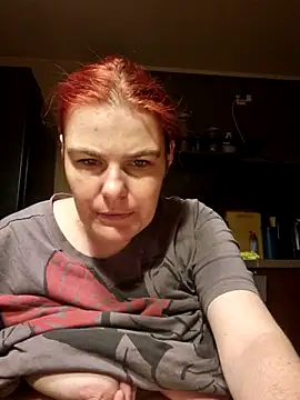 Snapshot of GoldenWifee chatting on July 2026 04:06:02 AM GoldenWifee online show from July 2026 04:06:02 AM