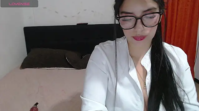 Snapshot of emma_grace11 chatting on July 2026 05:34:01 AM emma grace11 online show from July 2026 05:34:01 AM