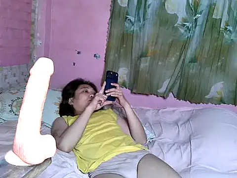 Snapshot of Asianpinaylicious chatting on July 2026 06:56:01 PM Asianpinaylicious online show from July 2026 06:56:01 PM