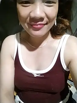 Snapshot of Eirlys-baby chatting on June 2026 11:01:02 AM Eirlys-baby online show from June 2026 11:01:02 AM