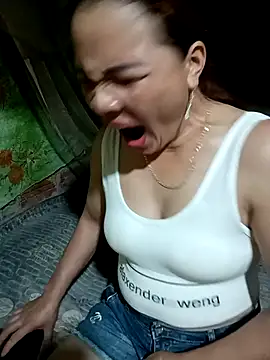 Snapshot of Eirlys-baby chatting on July 2026 02:29:02 AM Eirlys-baby online show from July 2026 02:29:02 AM