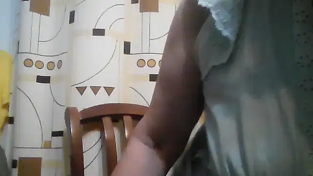 Snapshot of ErikaXShine chatting on June 2026 08:00:02 PM ErikaXShine online show from June 2026 08:00:02 PM