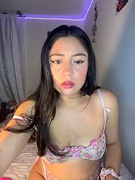 Snapshot of Antonella_Moreau chatting on July 2026 03:26:01 AM Antonella Moreau online show from July 2026 03:26:01 AM