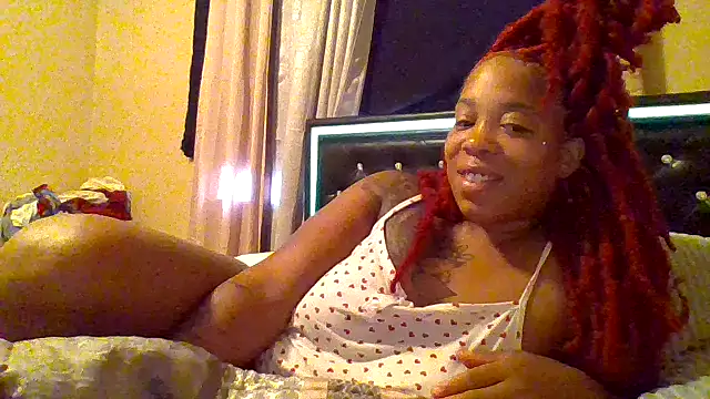 Snapshot of BoujieDee chatting on July 2026 04:16:02 PM BoujieDee online show from July 2026 04:16:02 PM